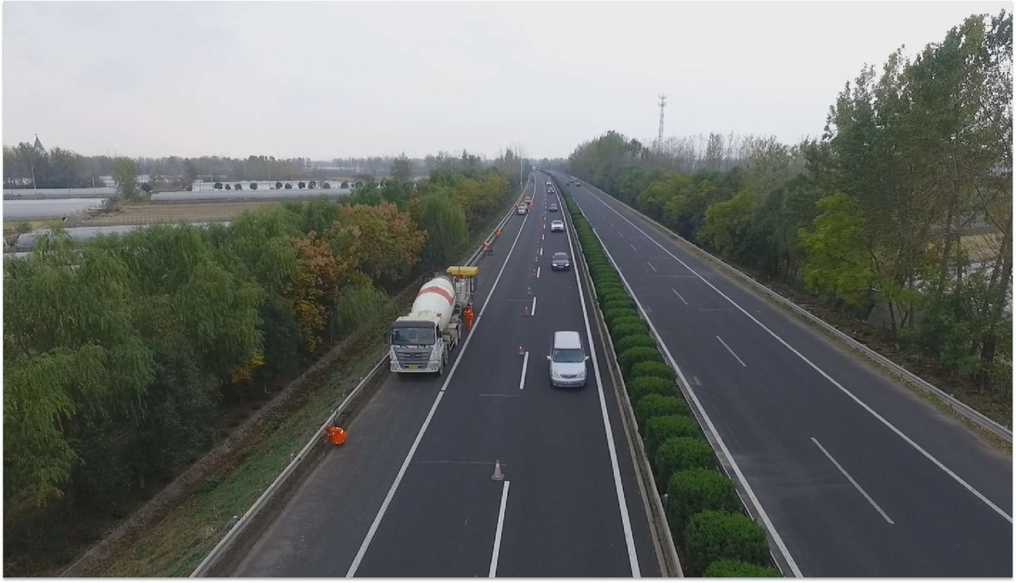 想了解混凝土摊铺机、路缘石滑模机、路沿石成型机、滑模摊铺机租赁就找华体网页版登录入口1.png 想了解混凝土摊铺机、路缘石滑模机、路沿石成型机、滑模摊铺机租赁就找华体网页版登录入口1.png